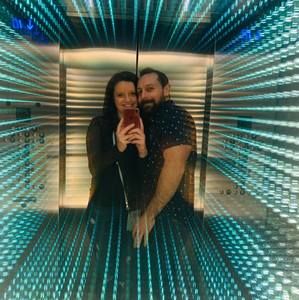 Meet your Posher, Elena